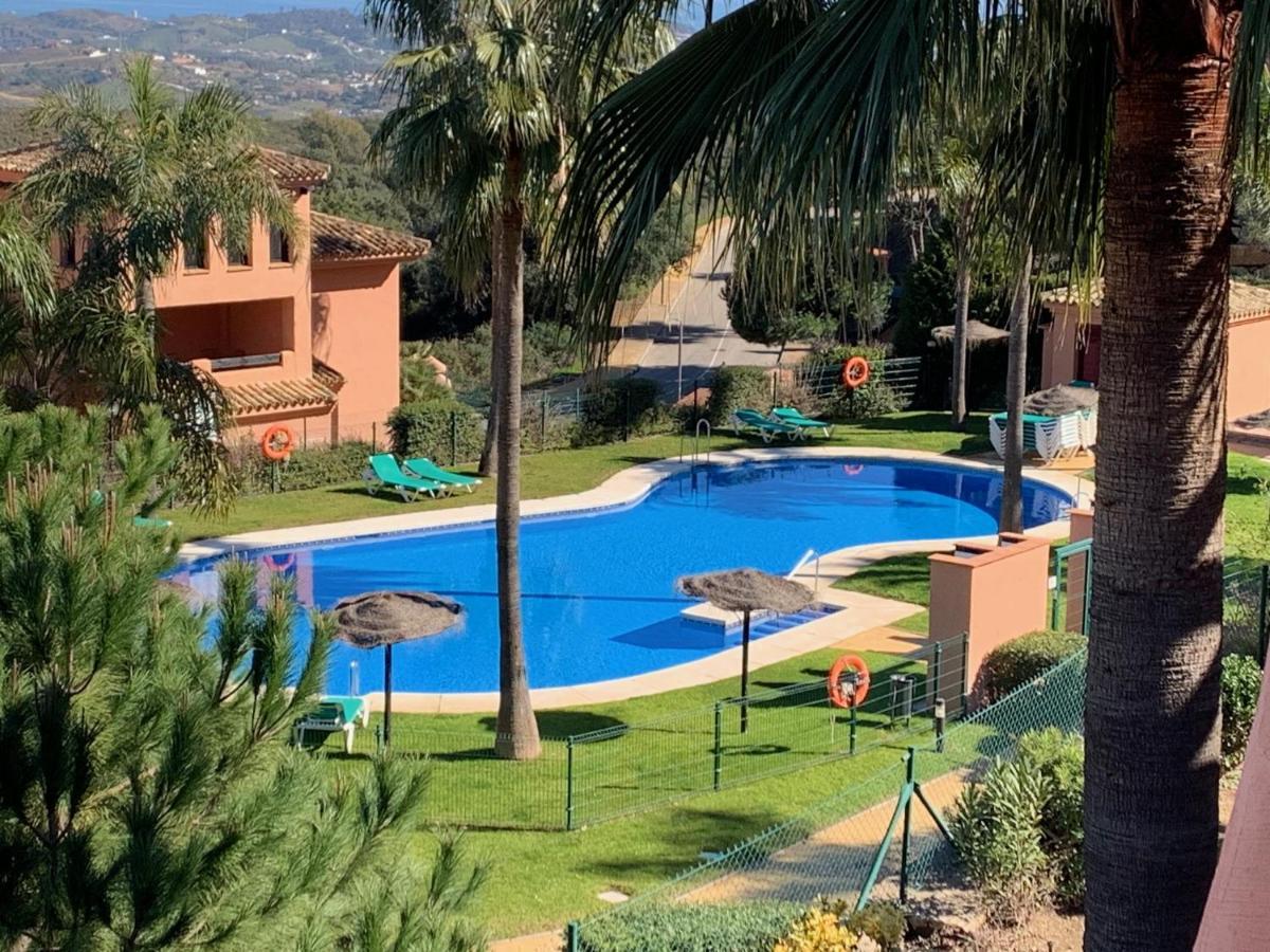 El Soto De Marbella Free Golf-Tennis-Padel-Gym 2 Bedroom Penthouse La Mairena Екстер'єр фото